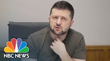 Russia ‘Afraid Of A Relatively Short Conversation With Several Journalists,’ Zelenskyy Says