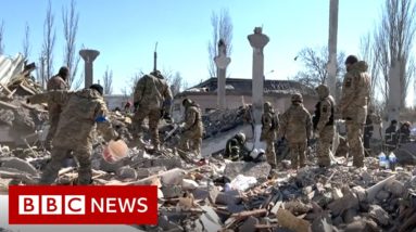 Mariupol terror will go down in history, Ukraine's Zelensky says - BBC News