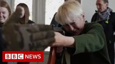 Residents in Lviv prepare to fight for Ukraine against Russia - BBC News