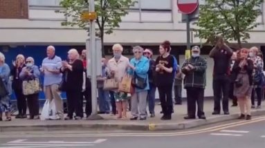 Customers say goodbye to beloved cafe owner