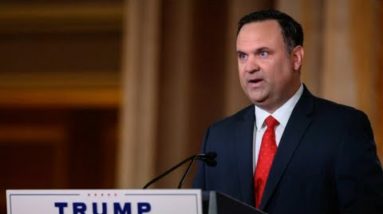 House Rules Committee to consider contempt charges against Scavino, Navarro