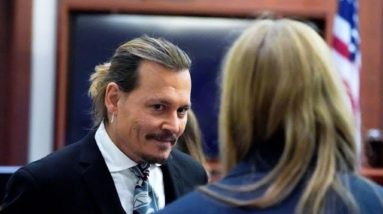 Watch Live: Johnny Depp's defamation trial against Amber Heard resumes | CBS News