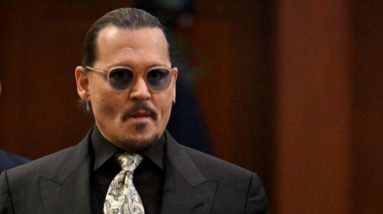 Watch Live: Johnny Depp testifies in defamation trial against Amber Heard for second day | CBS News