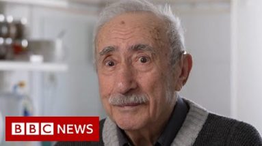 'I fought against Nazis with the Soviets, now I flee Putin's war' - BBC News