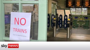 Rail Strikes: RMT's Mick Lynch says there's still 'a long way to go'