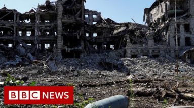 Ukraine war leaves Mariupol at risk of major cholera outbreak - BBC News