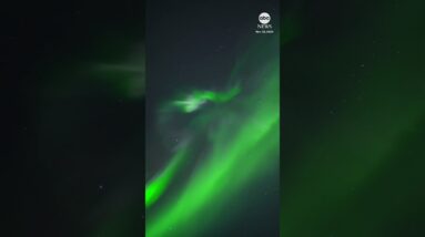 Dazzling aurora seen in skies over Alaska - ABC News