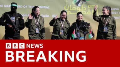 Four female hostages held in Gaza by Hamas handed over to Israeli military | BBC News